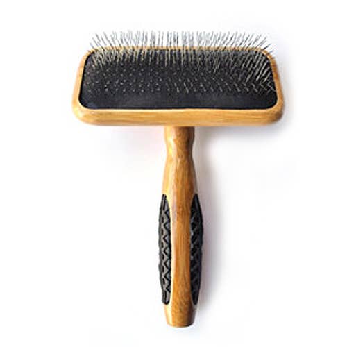 BASS : Slicker Brush Wood Handle - Medium