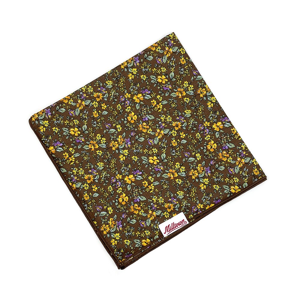 Square Dog Bandana - Buttercups