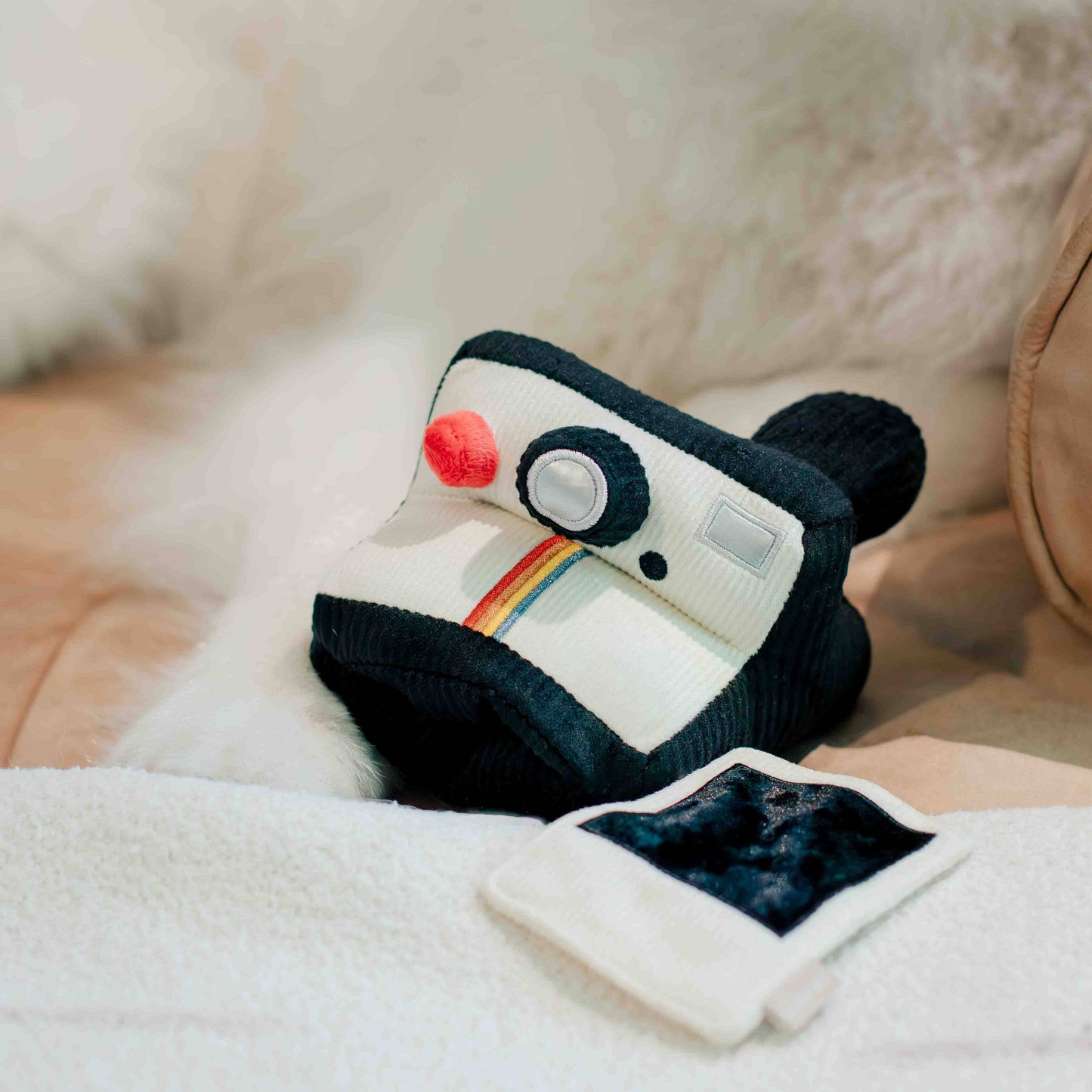 Lambwolf Collective - INSTANT CAMERA // ENRICHMENT DOG TOY