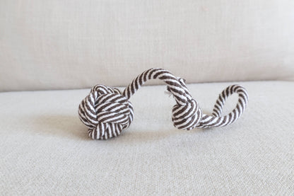 Monli Pet Toys - Black and White Rope Tug-War Toy For Small/ Medium Dogs: Tug Ball