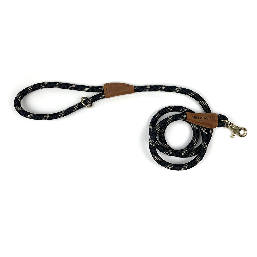 Standard Dog Leash – 5 ft Braided Nylon Rope with Solid Brass Hardware - Black