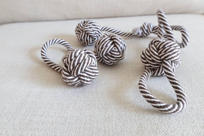 Monli Pet Toys - Black and White Rope Tug-War Toy For Small/ Medium Dogs: Tug Ball